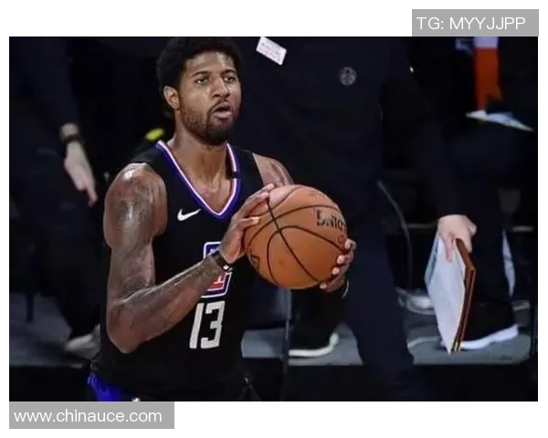 南京网球队包夹战术解析与实战应用探讨