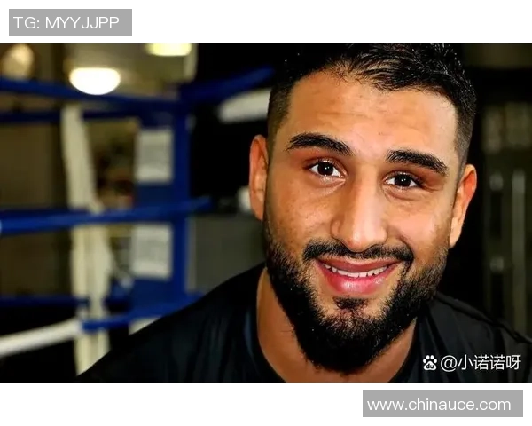 练拳的足球明星是谁他在绿茵场上的传奇与拳击的热情交织在一起